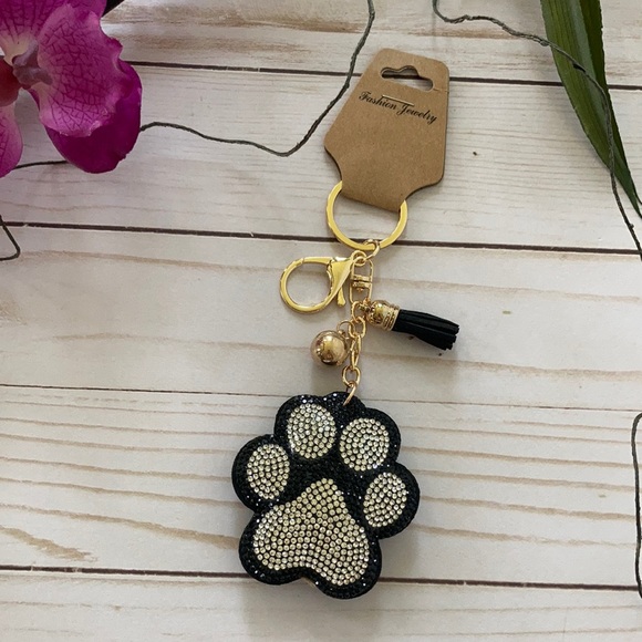 Accessories - Rhinestone Puppy Paw Key Fob/Keychain